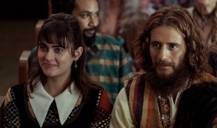 Ally Ioannides and Jonathan Roumie in Jesus Revolution
