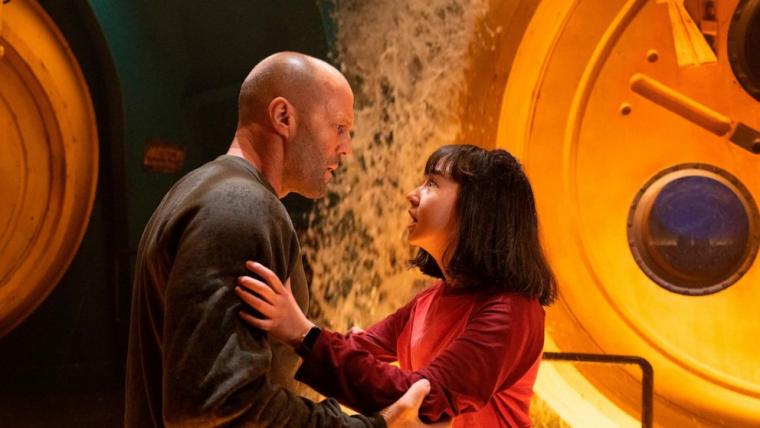 Jason Statham and Shuya Sophia Cai in Meg 2: The Trench