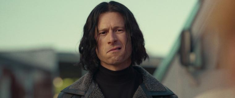 Glen Powell in Hit Man