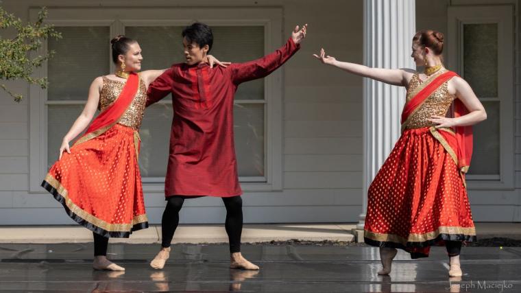 Ballet Quad Cities' Ballet on the Lawn