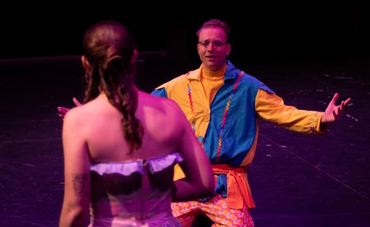 Noah Johnson in The Comedy of Errors (photo by Allison McPeak)