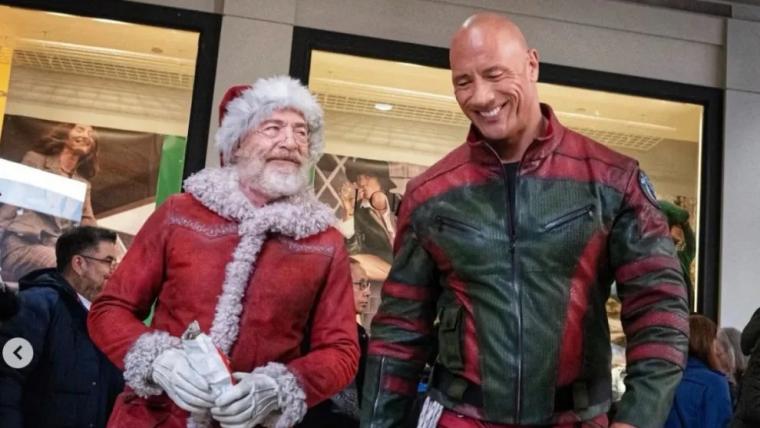 J.K. Simmons and Dwayne Johnson in Red One