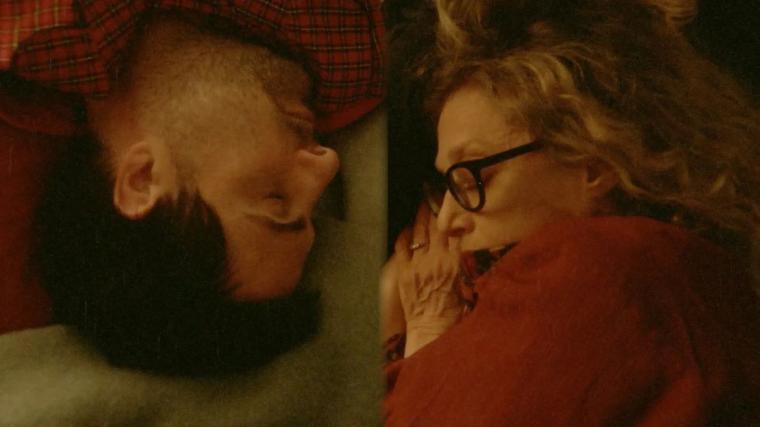 Jason Schwartzman and Carol Kane in Between the Temples