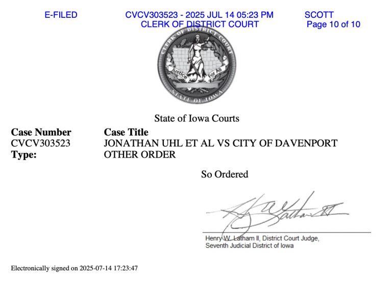 Case CVCV303523 Iowa District Court for Scott County Denying Defendant City of Davenports Pre-Answer Motion to Dismiss Plaintiff Jon Uhl