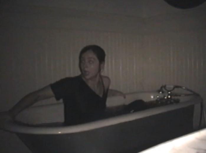 Kris Collins in House on Eden