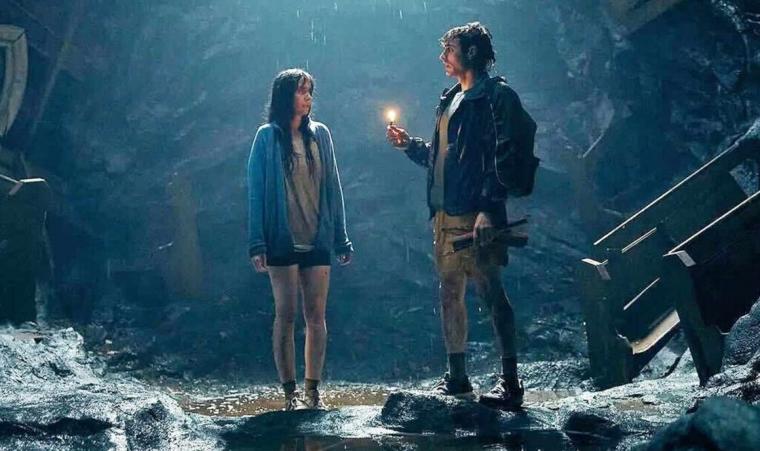 Alison Brie and Dave Franco in Together