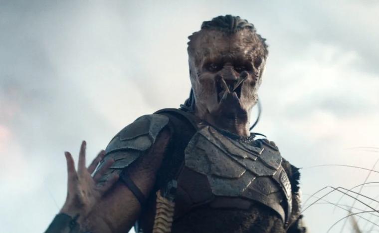 Dimitrius Schuster-Koloamatangi in Predator: Badlands