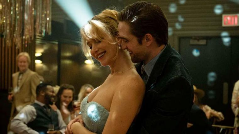 Jennifer Lawrence and Robert Pattinson in Die My Love