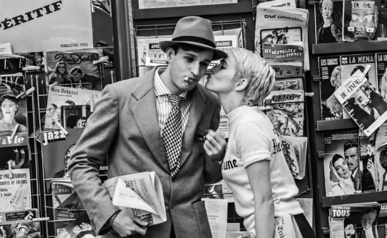 Aubry Dullin and Zoey Deutch in Nouvelle Vague