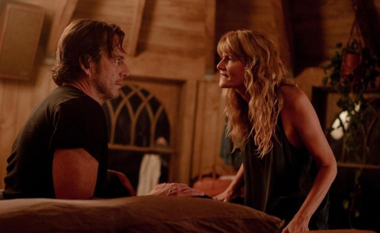 Will Arnett and Laura Dern in Is This Thing On?