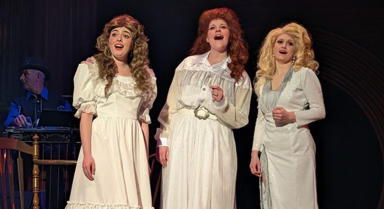 Jennifer Barnaba, Syd Richardson, and Hannah Marie Felver in Honky Tonk Angels