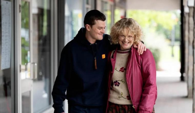 Robert Aramayo and Maxine Peake in I Swear