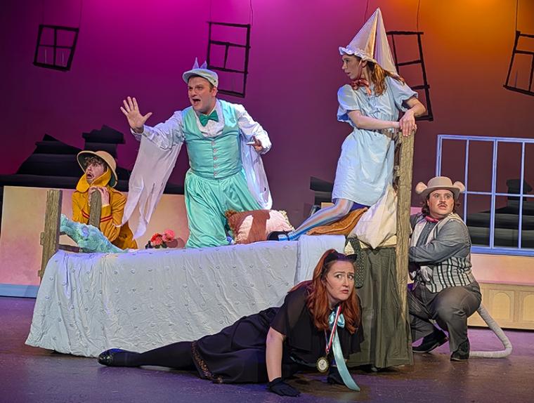 Topher Elliott, Noah Johnson, Krianna Walljasper, Sophia Kilburg, and Bradley Robert Jensen in The Tales of Custard the Dragon