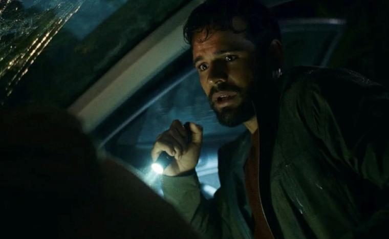 Jacob Scipio in Passenger
