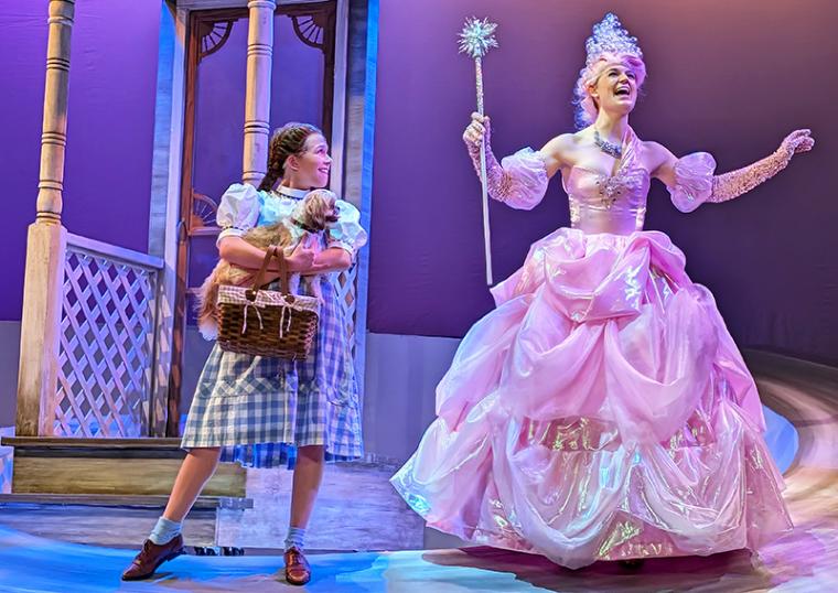 Sophie Kaegi and Gillian Weatherford in The Wizard of Oz