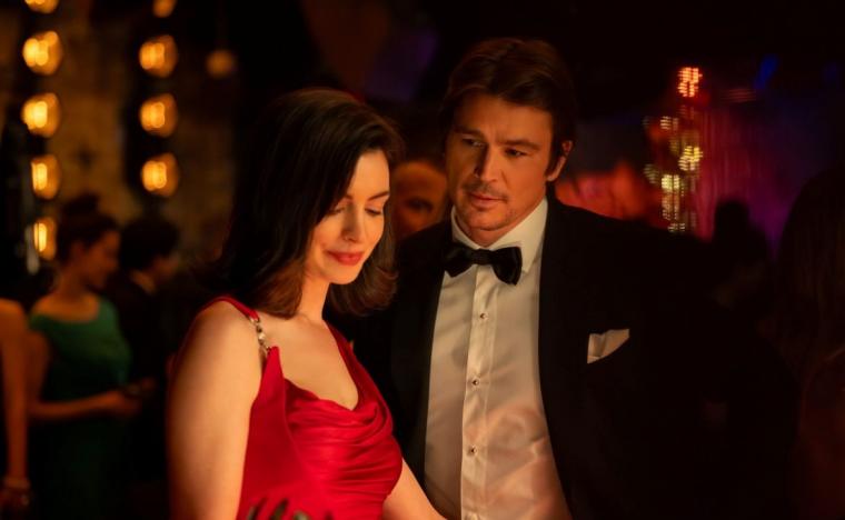 Anne Hathaway and Josh Hartnett in Verity